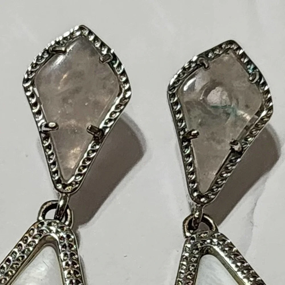 Kendra Scott Alexis mother‎ of pearl clear with silver post dangle drop earrings